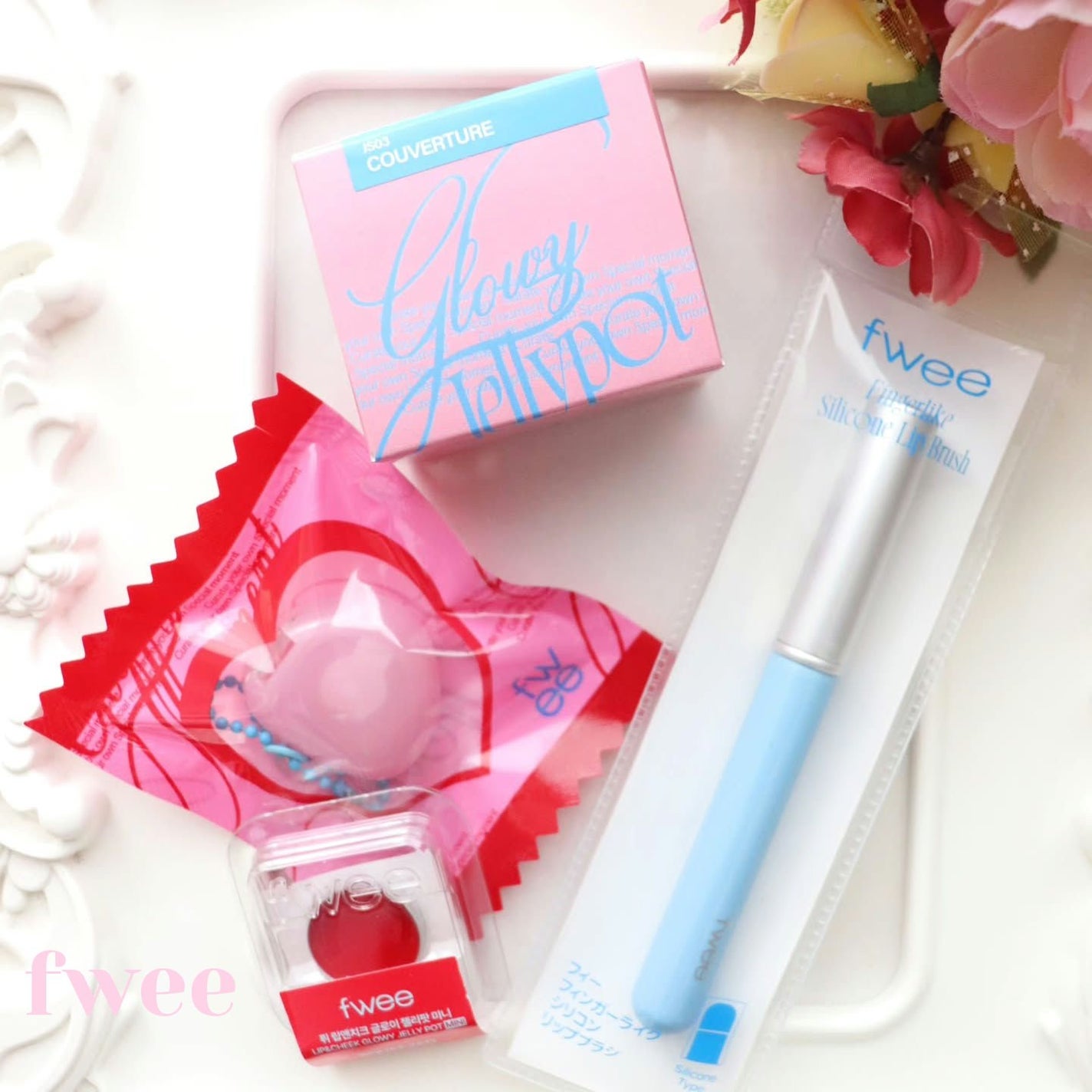 フィー リップアンドチーク グローイジェリーポット/fwee/リップグロスを使ったクチコミ(1枚目)