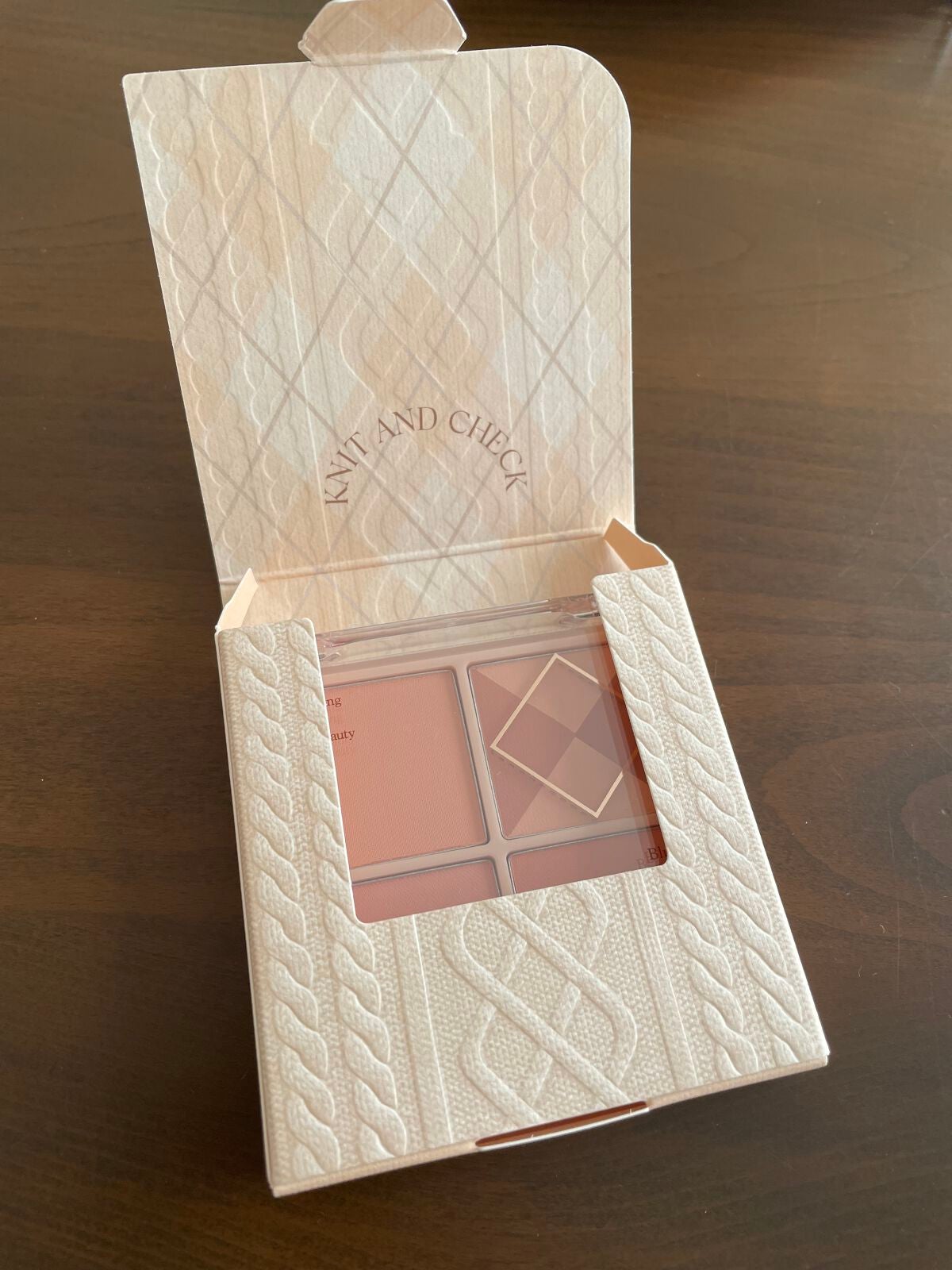 ブレンディングムードチーク/dasique/パウダーチークを使ったクチコミ(3枚目)