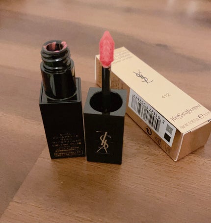 ルージュ ピュールクチュール ヴェルニ ヴィニルクリーム/YVES SAINT LAURENT BEAUTE/口紅を使ったクチコミ(2枚目)