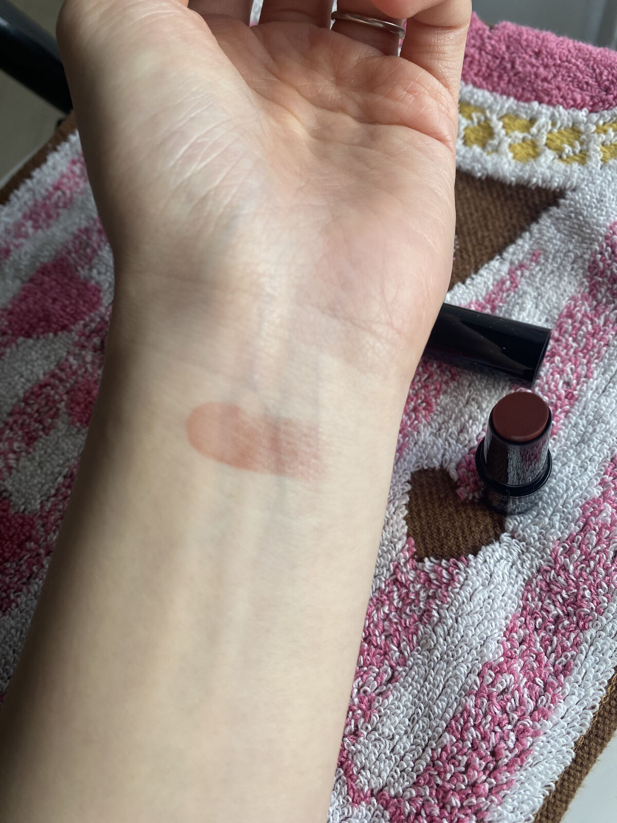 ケイト リップモンスター 05 ダークフィグ(ミニ)＜数量限定発売＞/KATE/口紅を使ったクチコミ（2枚目）