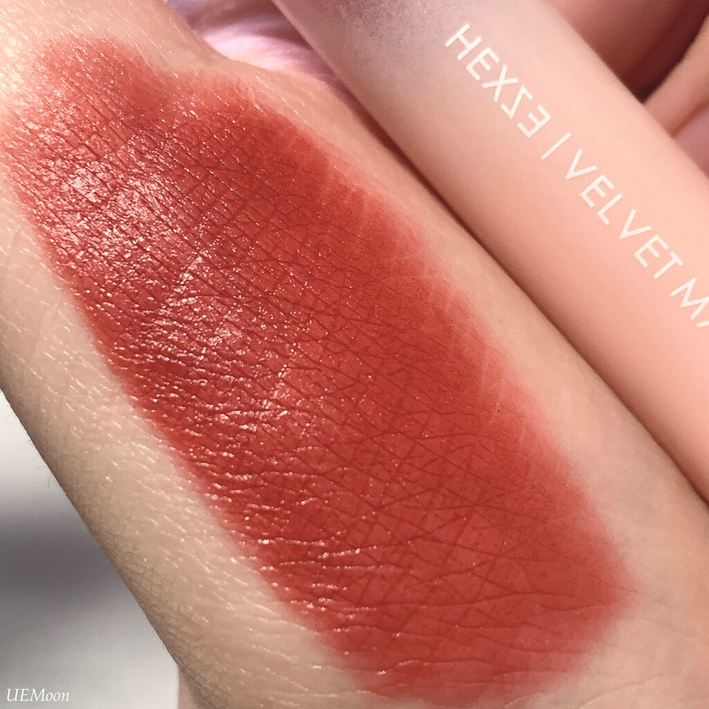 HEXZEヴェルベットマットリップグロス/HEXZE（ヘックスゼ）/リップグロスを使ったクチコミ（3枚目）