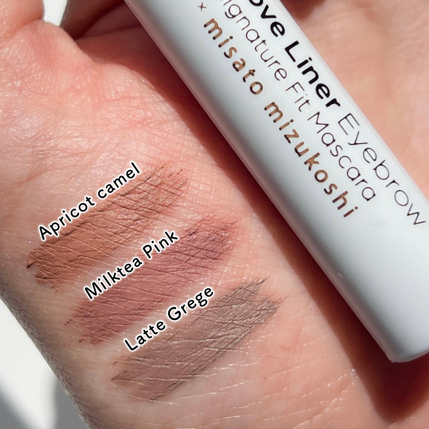 ラブ・ライナー シグネチャーフィットマスカラ MMC2<アイブロウ>/ラブ・ライナー/眉マスカラを使ったクチコミ(3枚目)