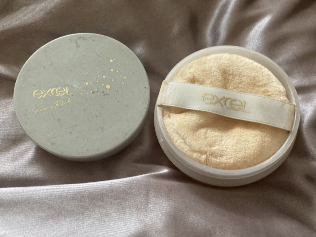 エクストラリッチパウダー ’21/excel/ルースパウダーを使ったクチコミ（2枚目）