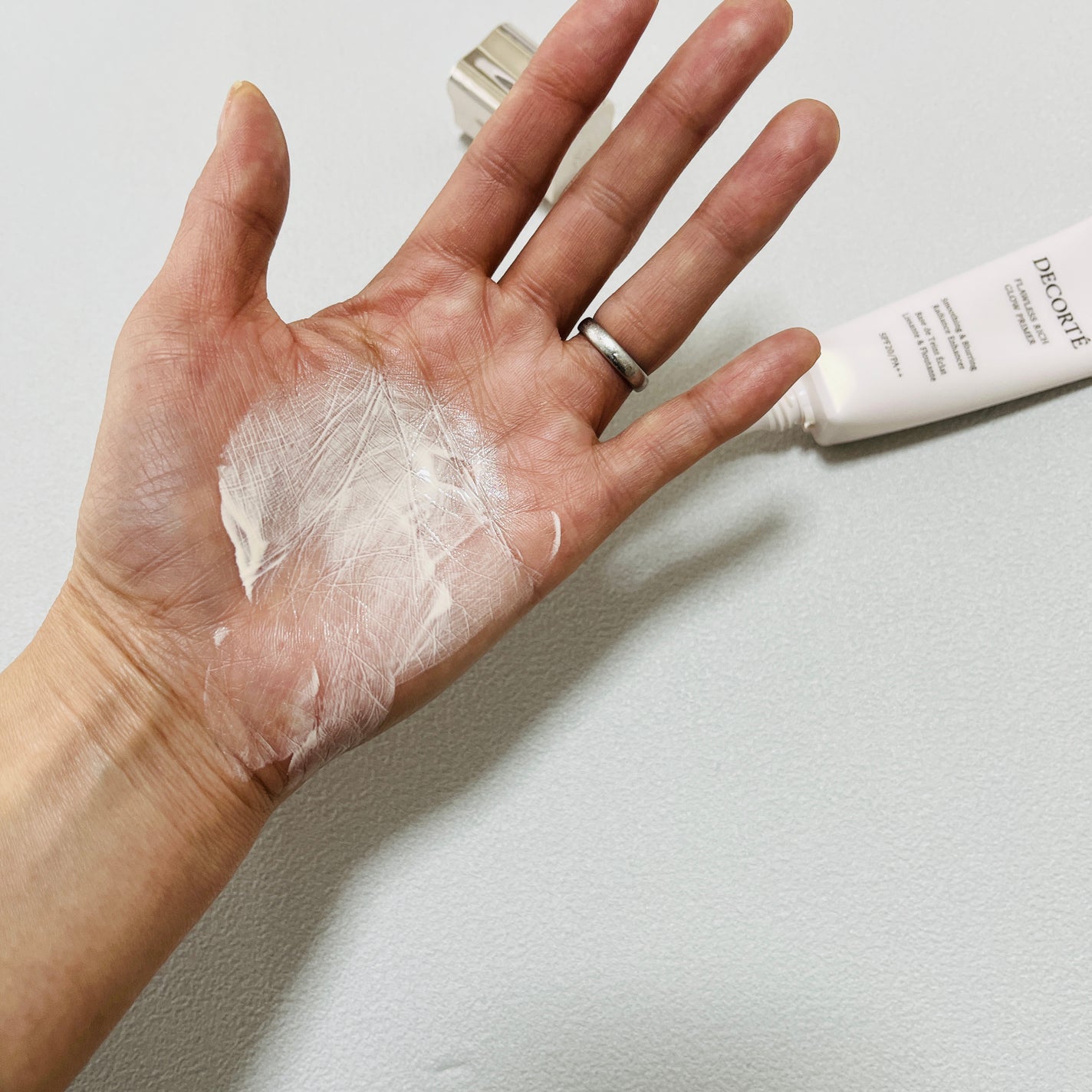 フローレススキン グロウライザー/DECORTÉ/化粧下地を使ったクチコミ(2枚目)