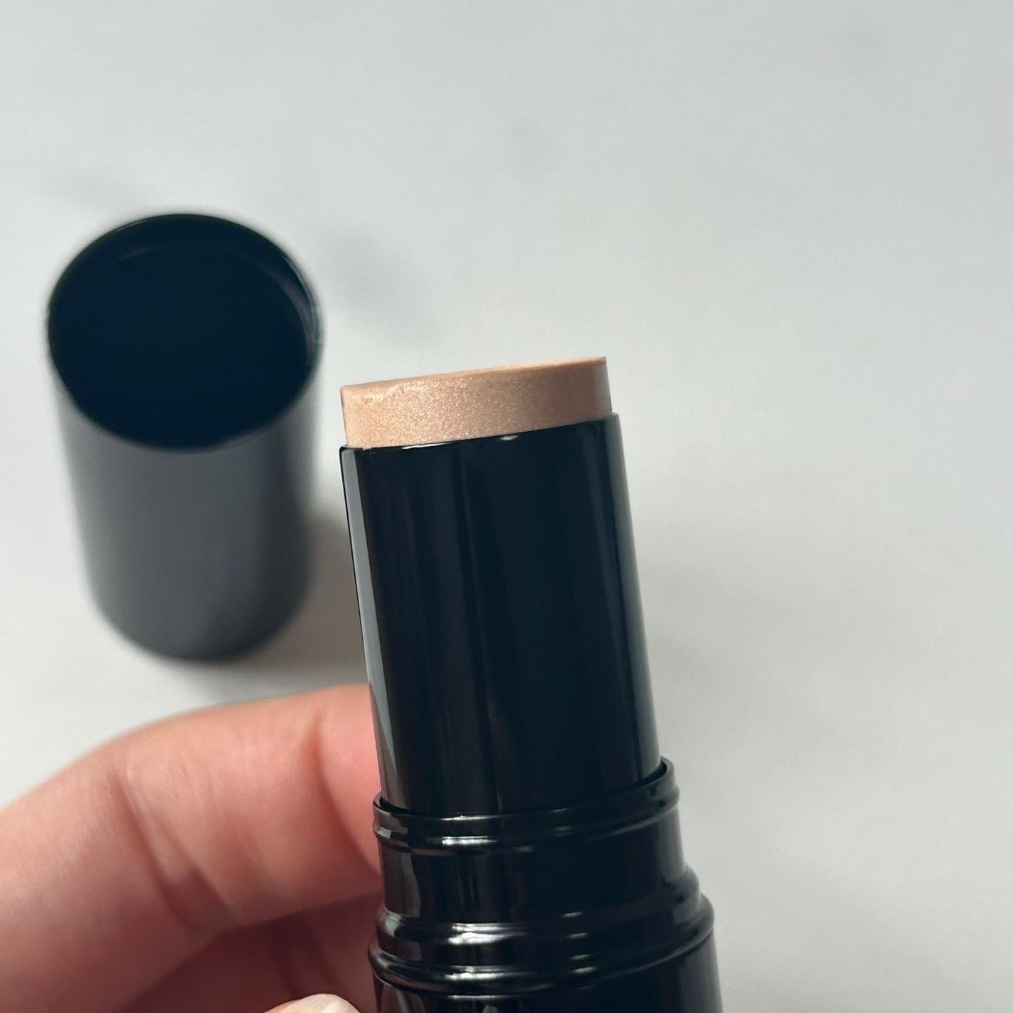 メルティング グロウ ハイライター /ブリリアージュ/スティックハイライトを使ったクチコミ(4枚目)