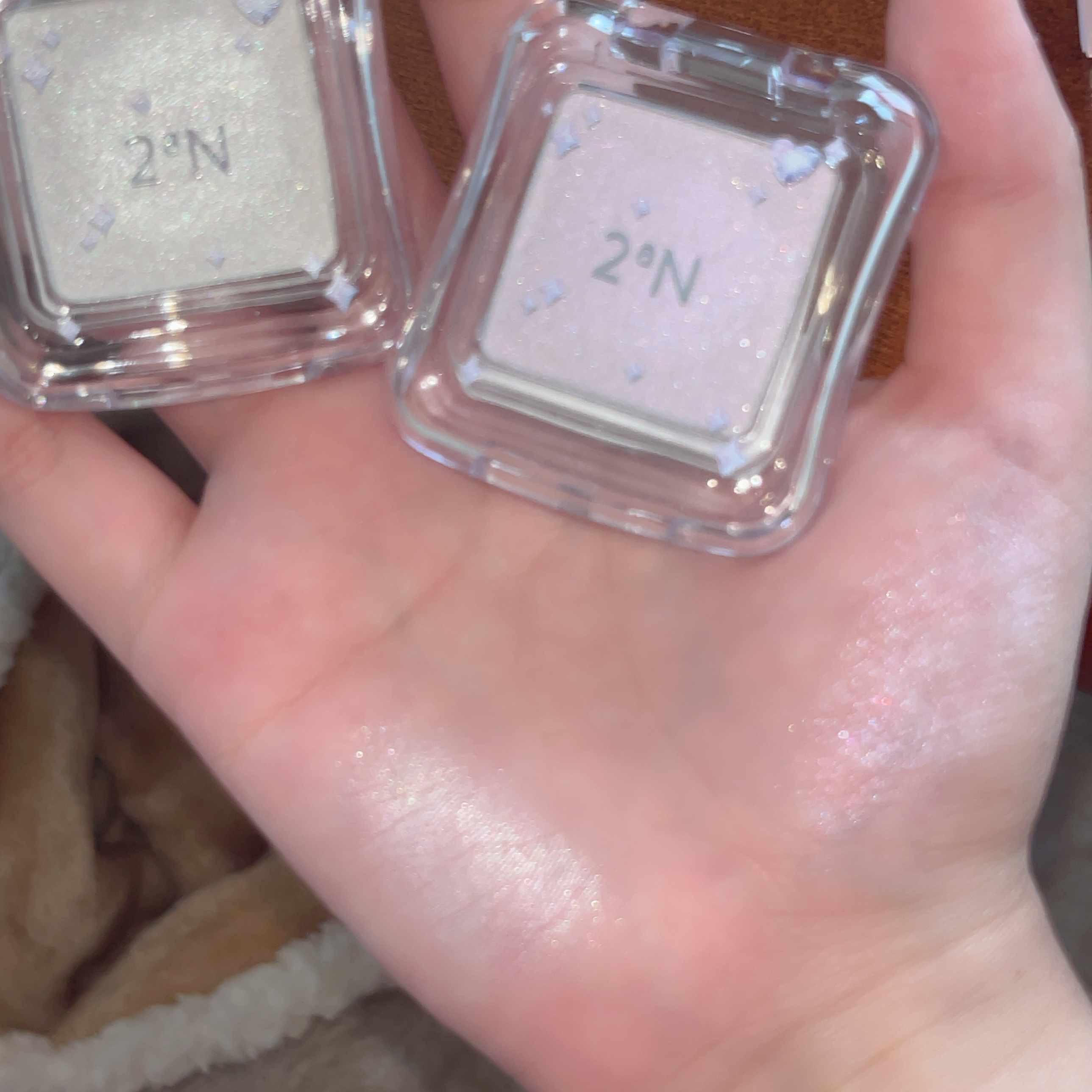 ピュアグラッシュ ハイライター/2aN/パウダーハイライトを使ったクチコミ（2枚目）