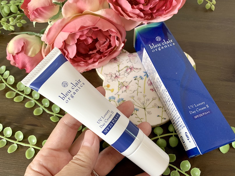 UV ラグジュアリー デイクリームII/ブルークレール/化粧下地を使ったクチコミ（3枚目）