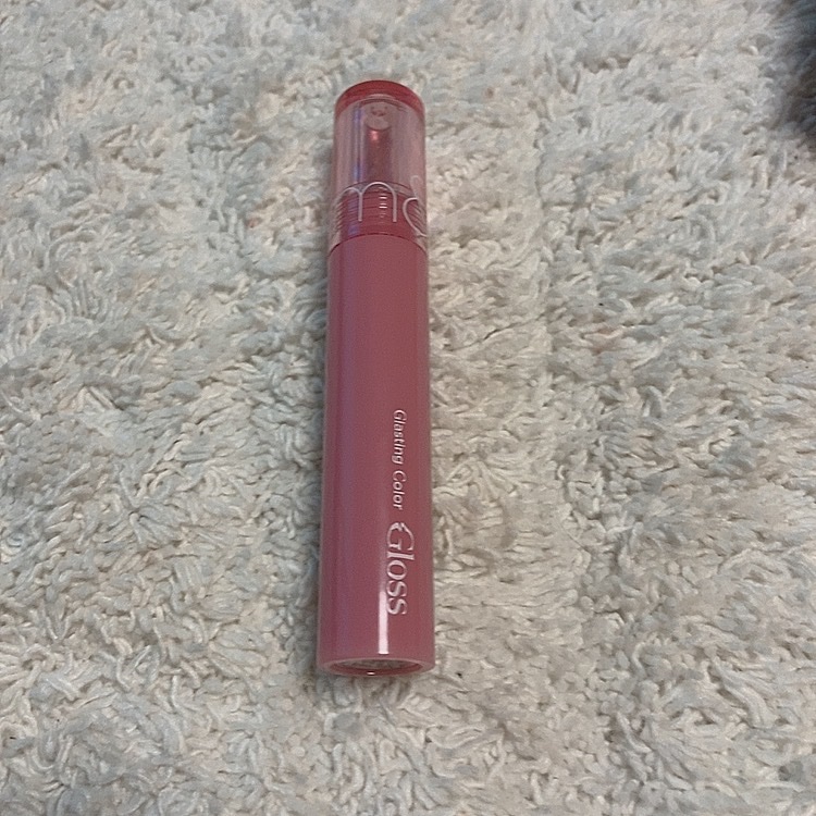 グラスティングカラーグロス/rom&nd/リップグロスを使ったクチコミ（2枚目）