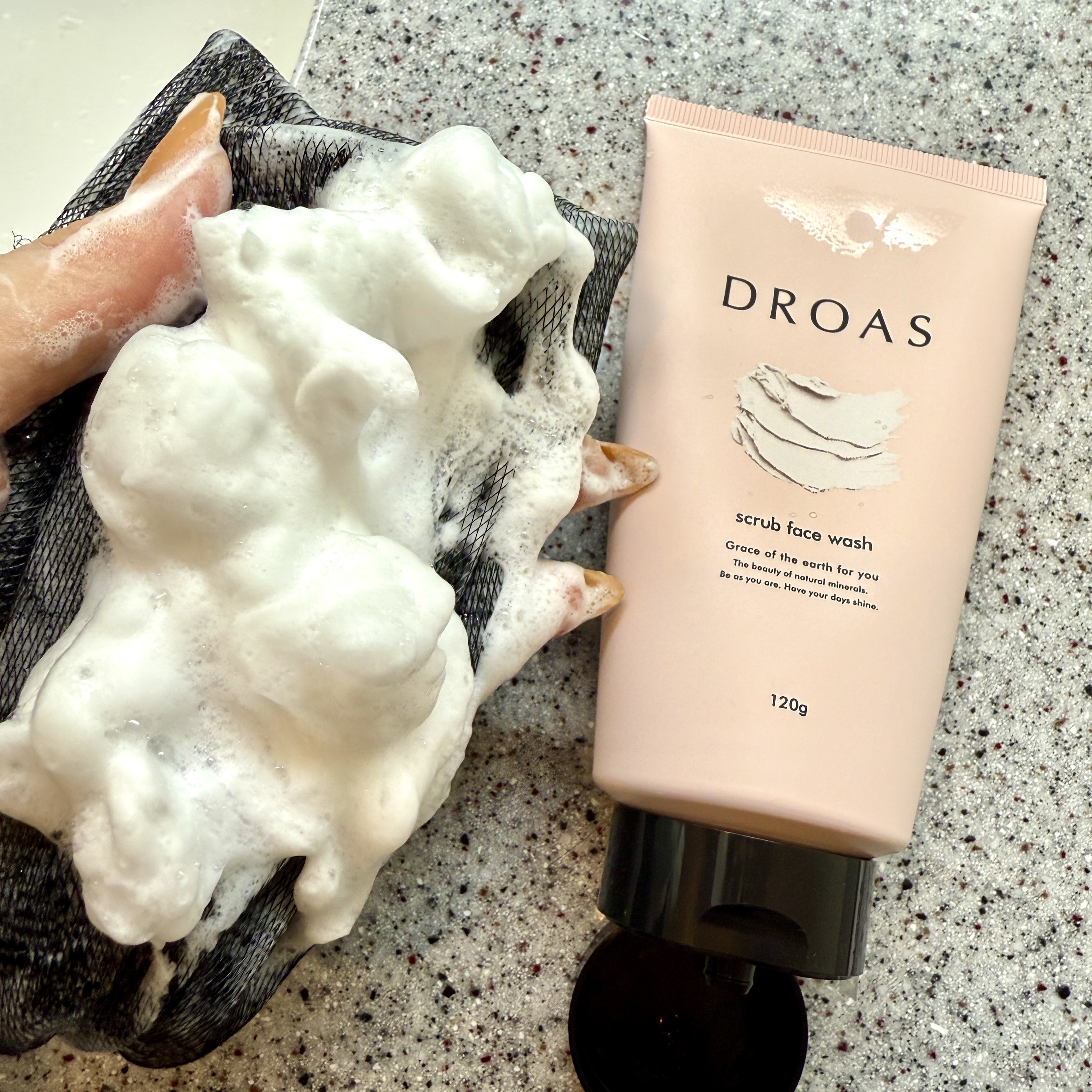 クレイマイルドスクラブウォッシュ/DROAS/スクラブ・ゴマージュを使ったクチコミ（3枚目）