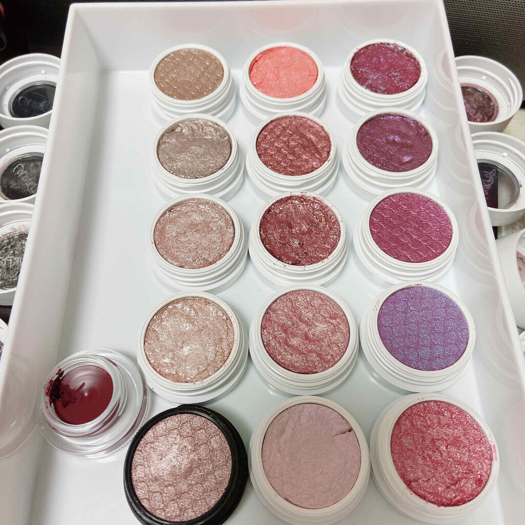 Super Shock Shadow/ColourPop/単色アイシャドウを使ったクチコミ（1枚目）