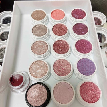 Super Shock Shadow/ColourPop/パウダーアイシャドウを使ったクチコミ（1枚目）