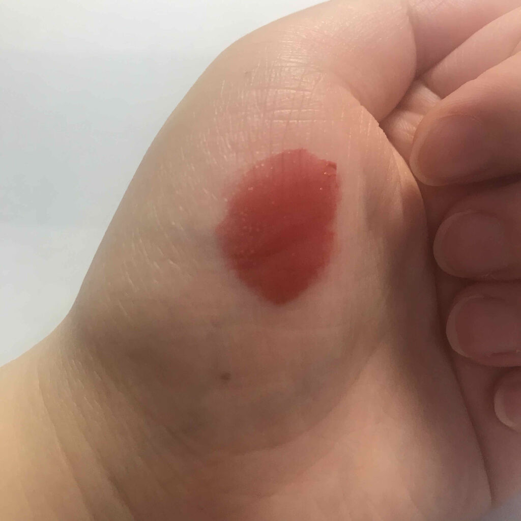 ジューシーラスティングティント/rom&nd/リップティントを使ったクチコミ（2枚目）