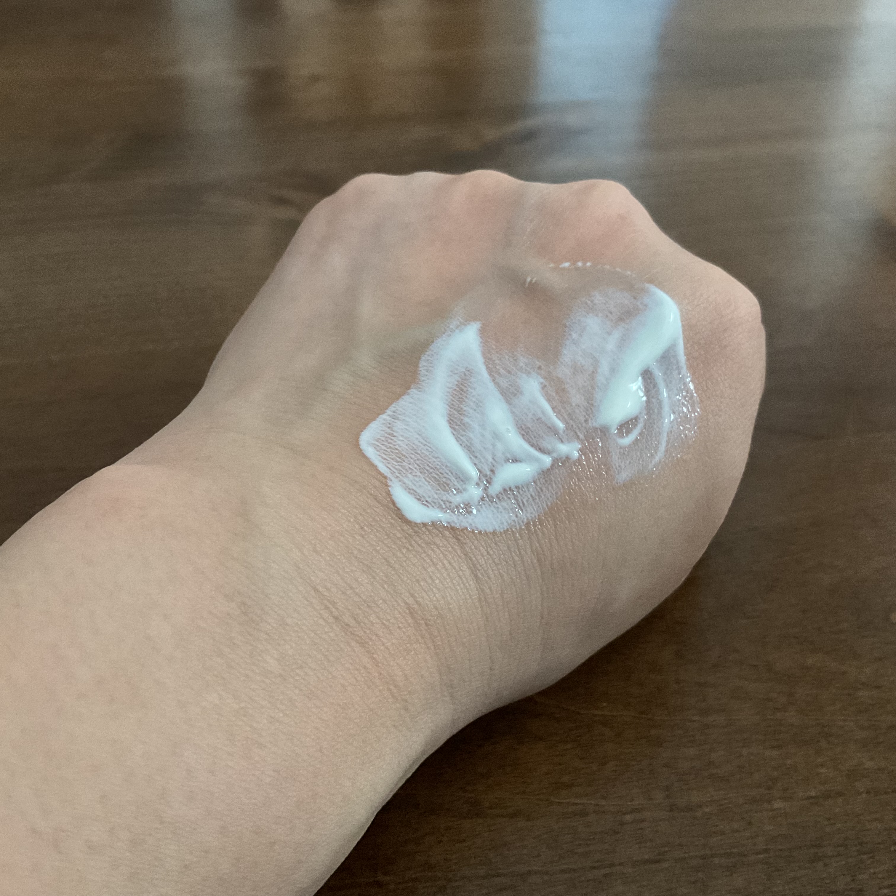 デイ プロテクター FB/イオナヴィー/日焼け止めジェルを使ったクチコミ（3枚目）