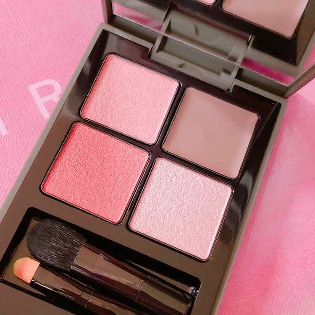 シーズンコレクションキット 2019/THREE/メイクアップキットを使ったクチコミ(4枚目)