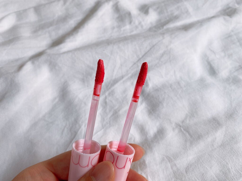 ジューシーラスティングティント/rom&nd/リップティントを使ったクチコミ(2枚目)