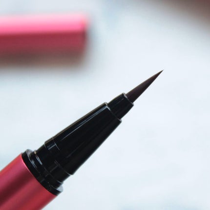 スキルレスライナー/LUMIURGLAS/リキッドアイライナーを使ったクチコミ(4枚目)