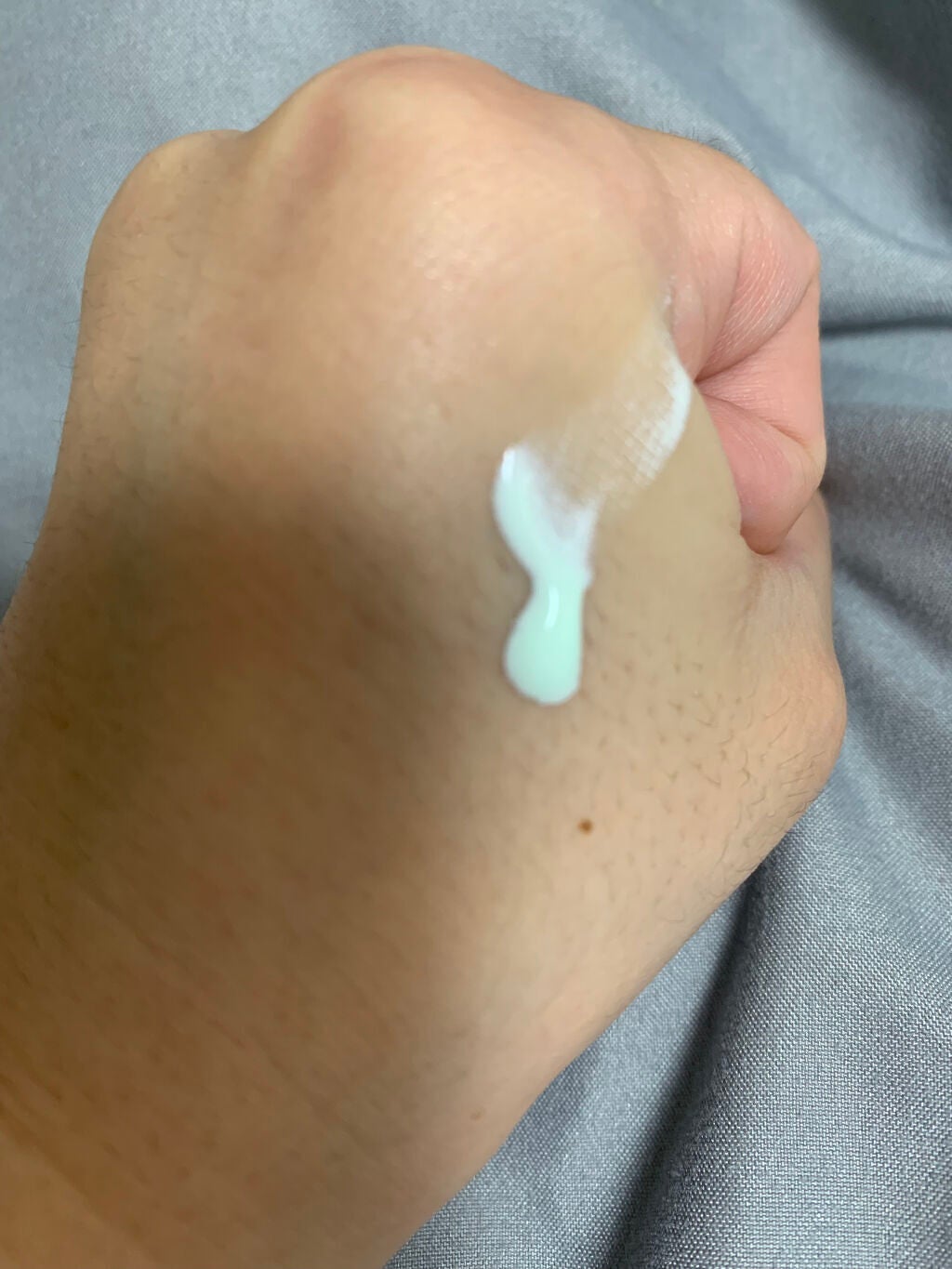 スキンアクア トーンアップUVエッセンス/スキンアクア/日焼け止めクリームを使ったクチコミ(3枚目)