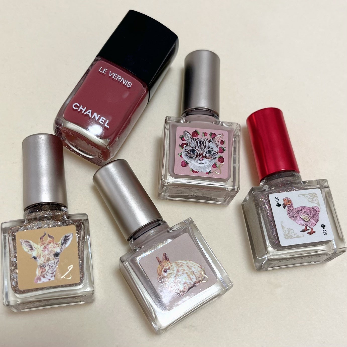 ヴェルニ ロング トゥニュ/CHANEL/マニキュアを使ったクチコミ(3枚目)