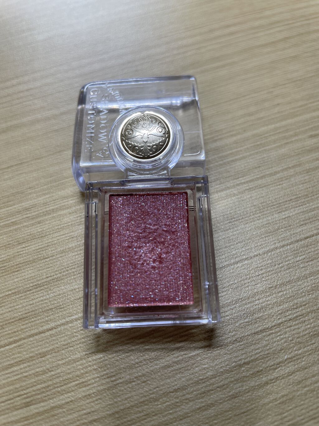 シャドーカスタマイズ/MAJOLICA MAJORCA/単色アイシャドウを使ったクチコミ（1枚目）