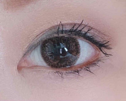 トーン タッチ アイズ 07 咲色香 -SAKIIROKA/SUQQU/単色アイシャドウを使ったクチコミ(2枚目)