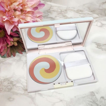 カラーブレンドグローファンデーション/ディエム クルール/クリーム・エマルジョンファンデーションを使ったクチコミ(1枚目)