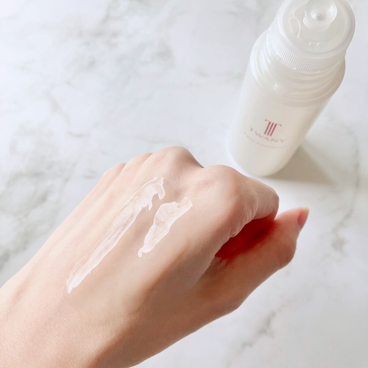 アクアコンフォーター/TWANY/化粧水を使ったクチコミ(3枚目)