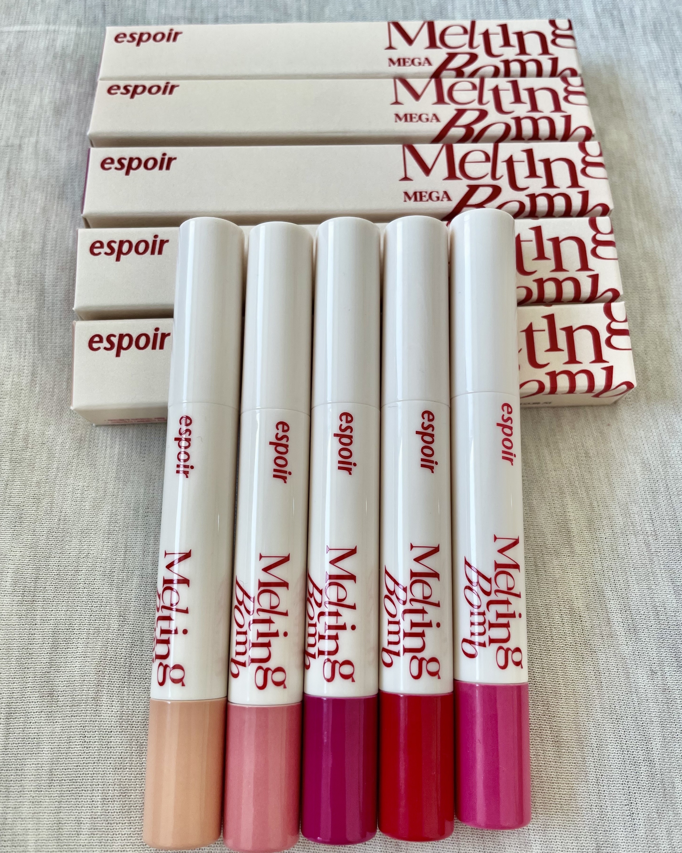 メガメルティングバーム 2号 ホッティートッティ/espoir/リップライナーを使ったクチコミ（2枚目）