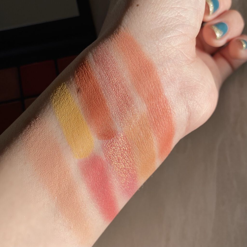 Obsessions Eyeshadow Palette/Huda Beauty/アイシャドウパレットを使ったクチコミ（3枚目）