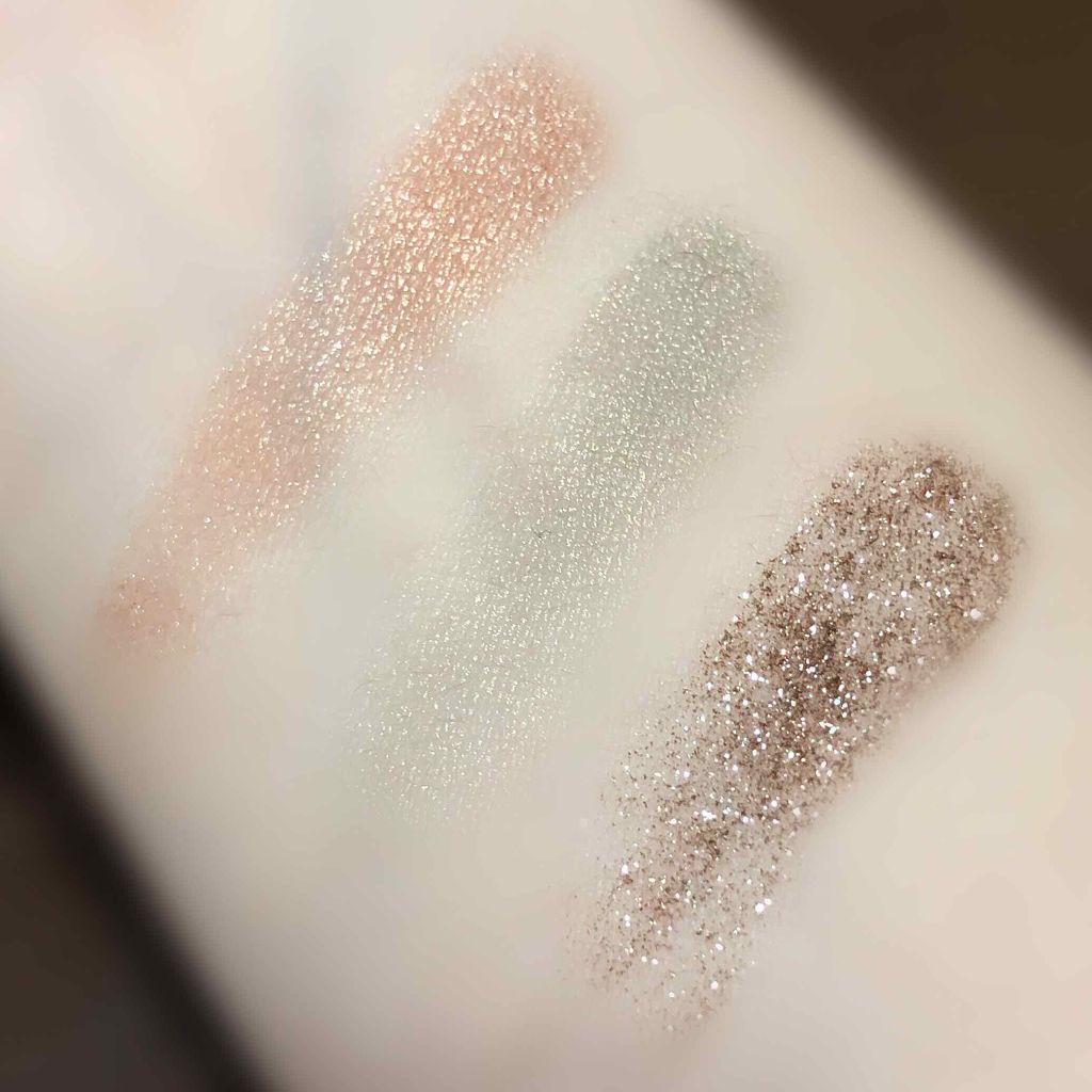 リフレクツ グリッター/M・A・C/単色アイシャドウを使ったクチコミ（3枚目）