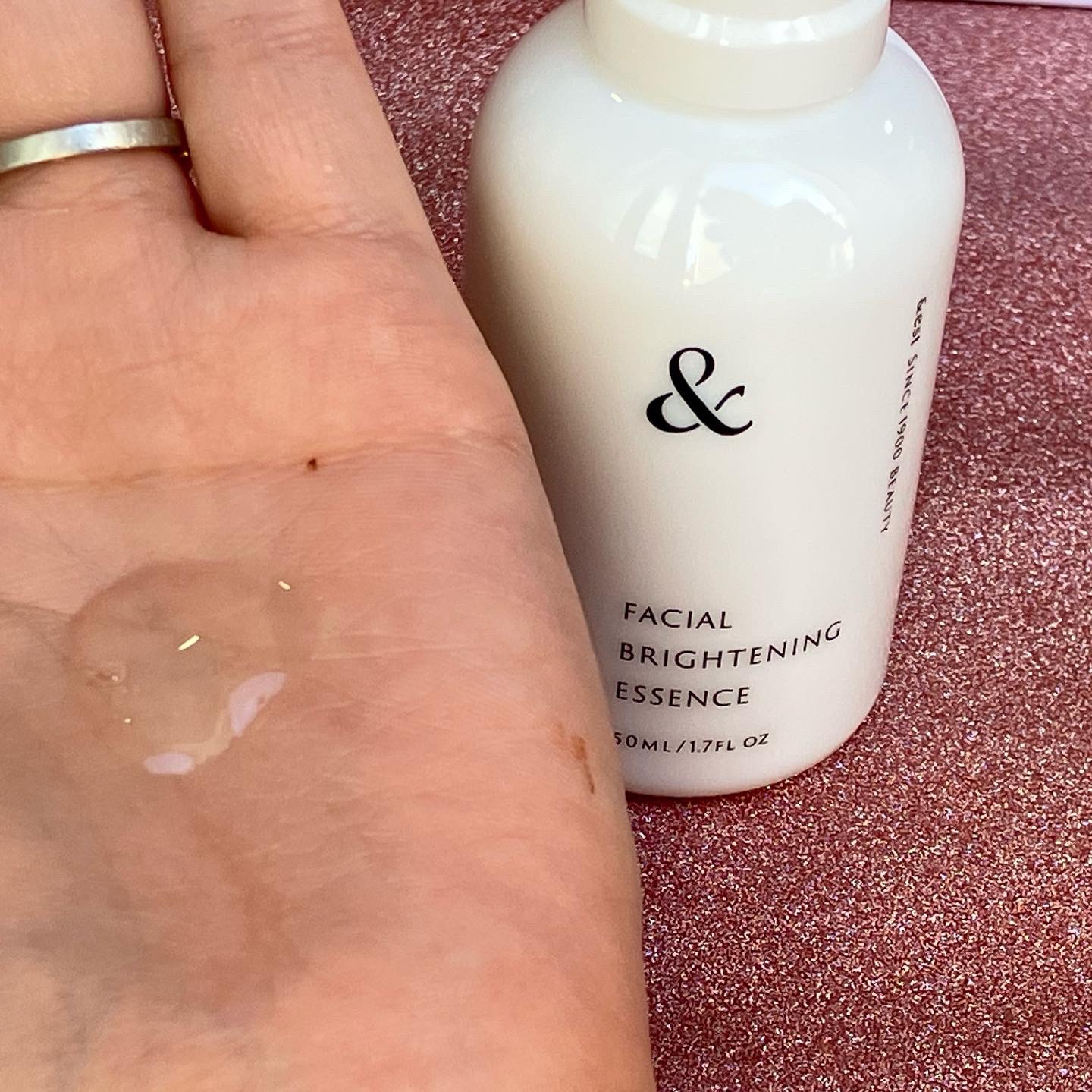 薬用ブライトニングエッセンス/&est/美容液を使ったクチコミ（2枚目）