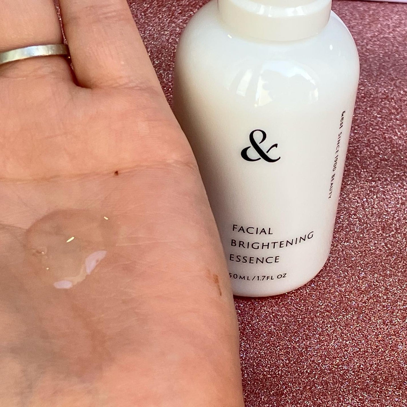 薬用ブライトニングエッセンス/&est/美容液を使ったクチコミ(2枚目)