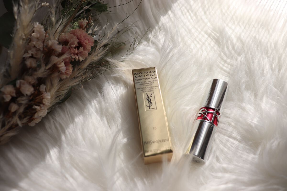 YSL ラブシャイン キャンディグレーズ No.15 ショーケーシング ヌード/YVES SAINT LAURENT BEAUTE/口紅を使ったクチコミ（1枚目）