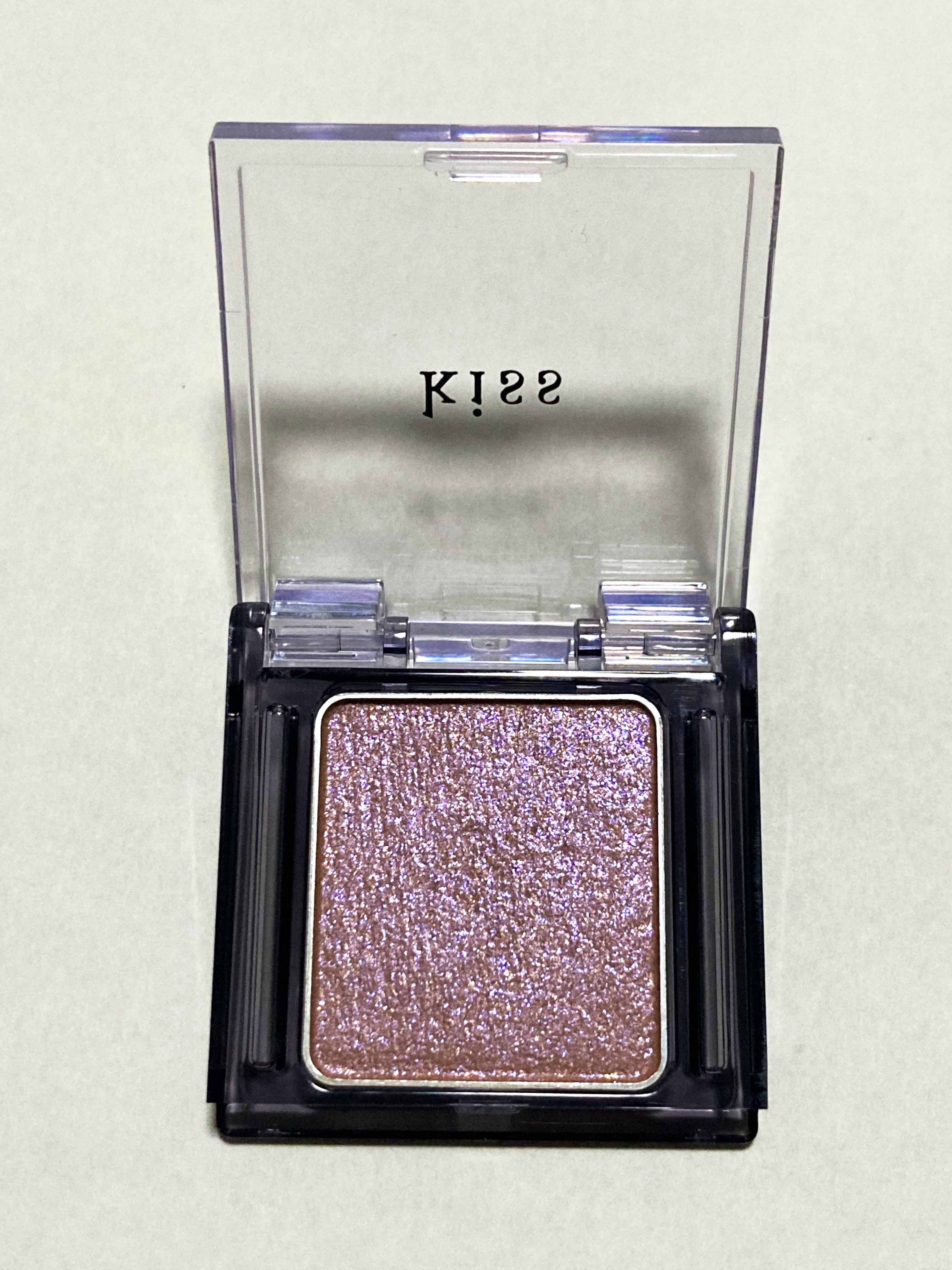  シアー グリッターアイズ/KiSS/単色アイシャドウを使ったクチコミ（1枚目）