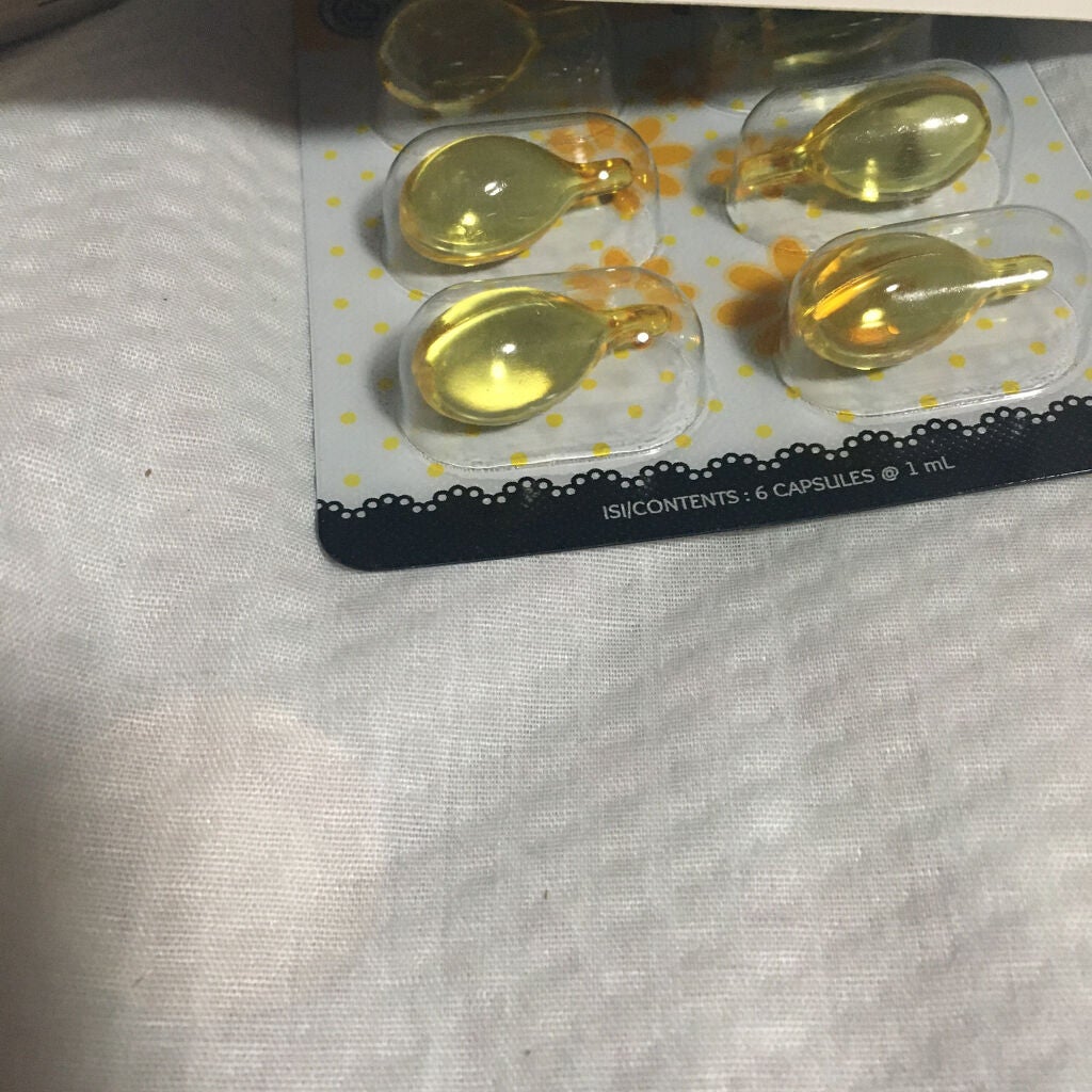 ヘアビタミン イエロー(シルキーシャイン)/Sasha/ヘアオイルを使ったクチコミ(1枚目)