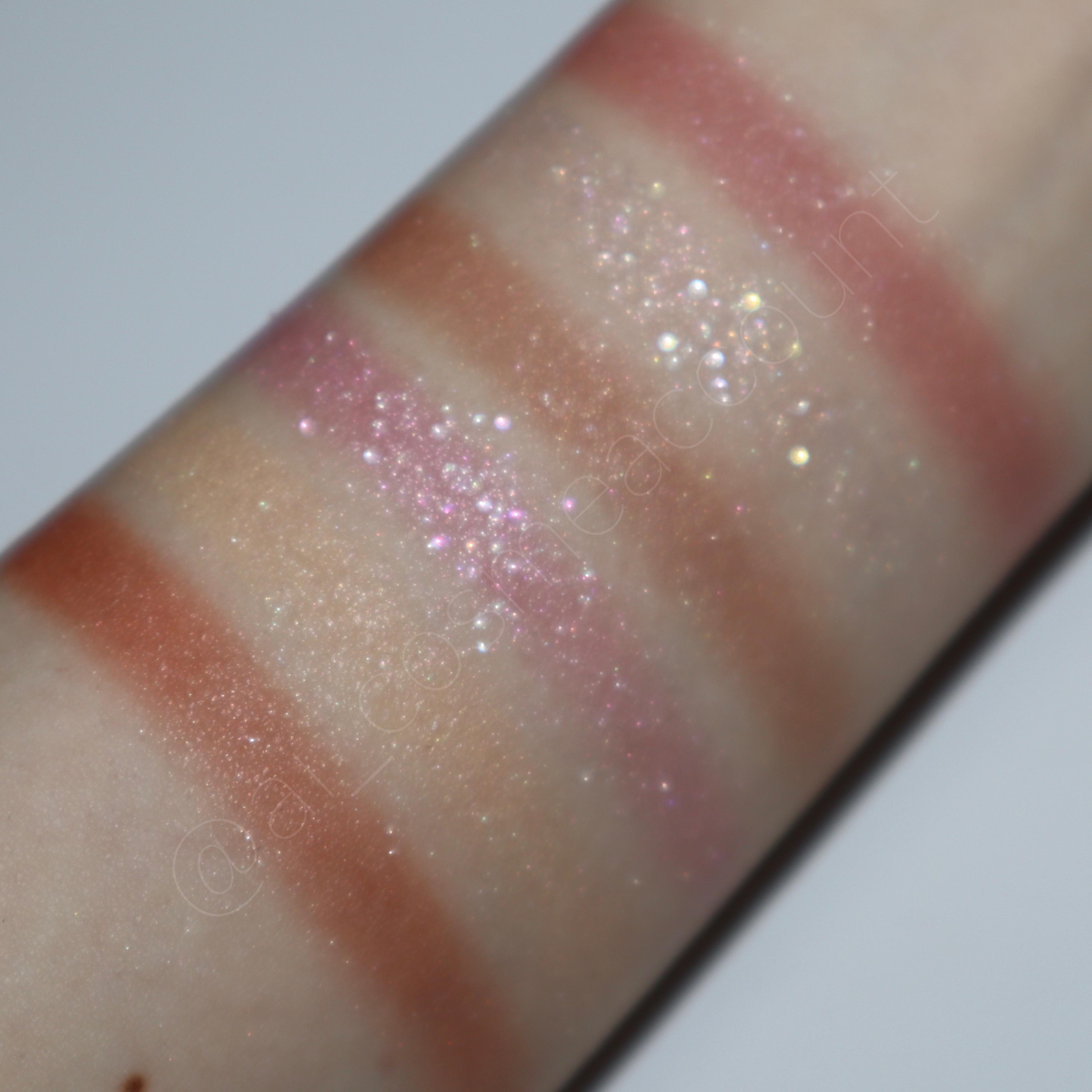 オーラクリエイション 107 フィグ＆スキンモーヴ(限定カラー)/BLEND BERRY/アイシャドウパレットを使ったクチコミ（3枚目）