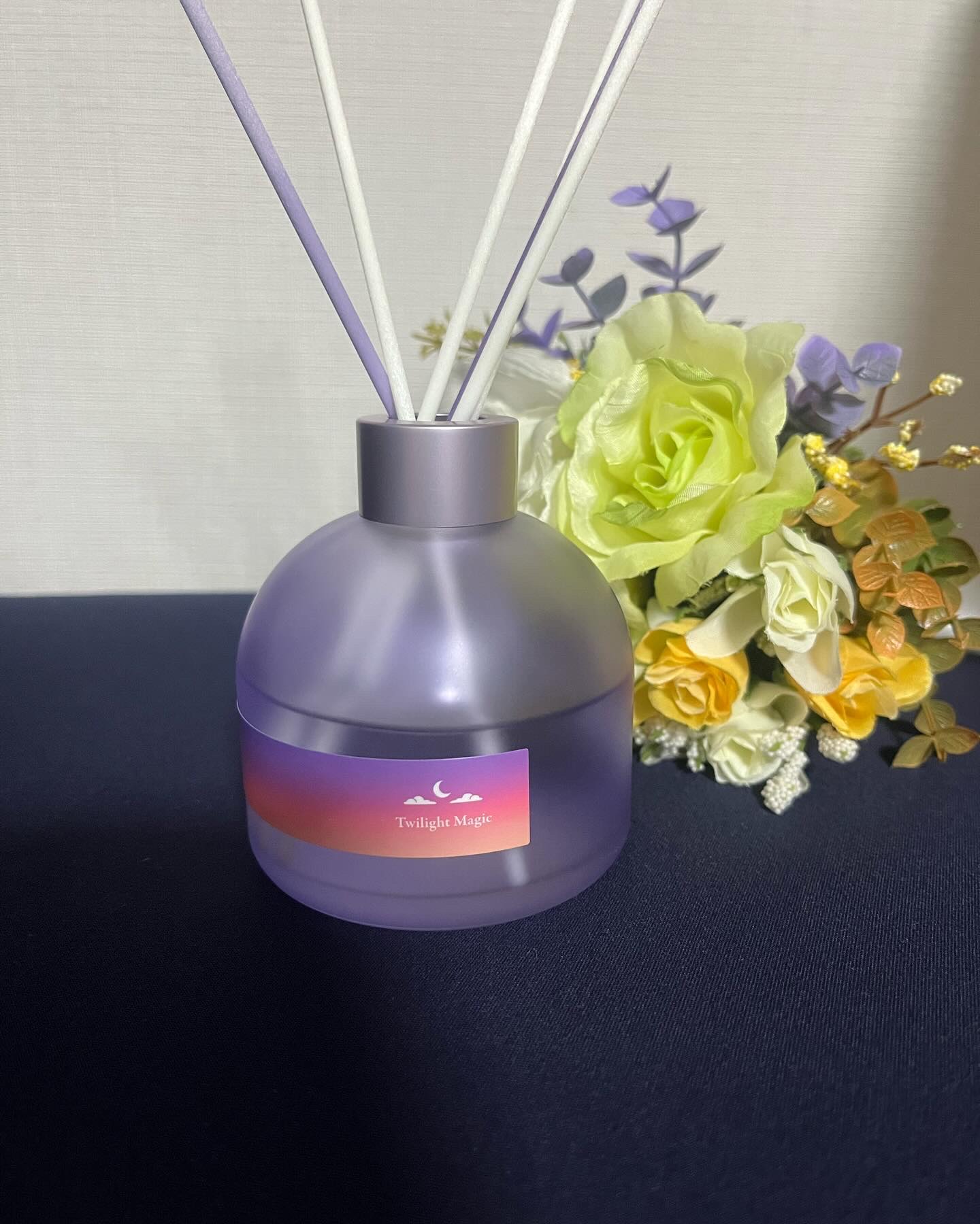 トゥザムーン ベッドルーム ディフューザー トワイライトマジックの香り/ラボン/香水(その他)を使ったクチコミ（2枚目）