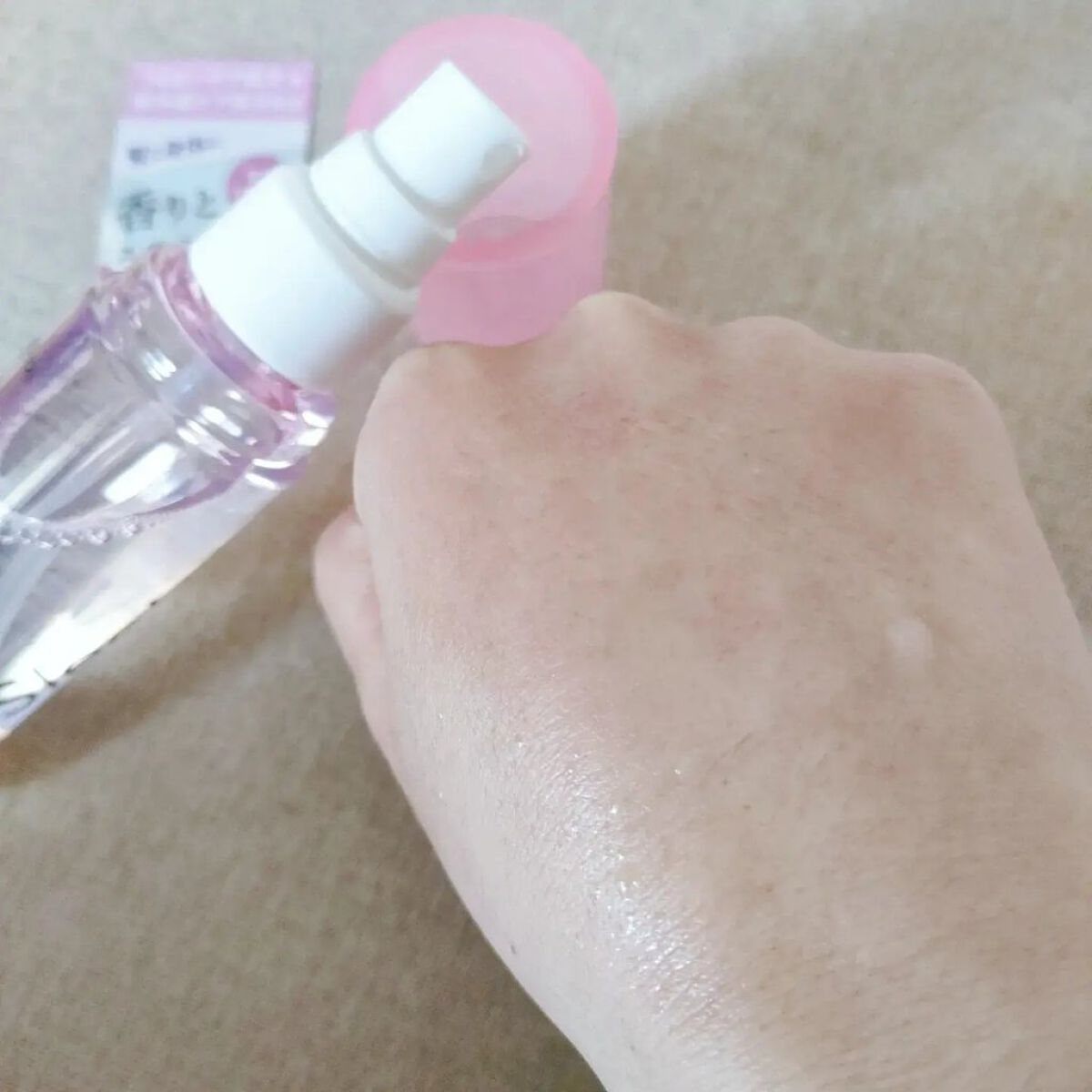 ヘア＆ボディミスト リフレッシュフローラルの香り/スリーク by サラサロン/ヘアミストを使ったクチコミ（2枚目）