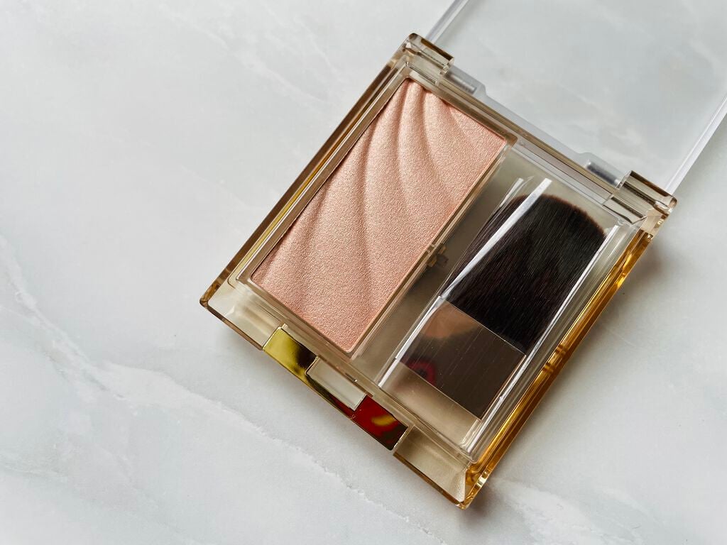 ドレープド シマーグロウ/excel/パウダーハイライトを使ったクチコミ(3枚目)