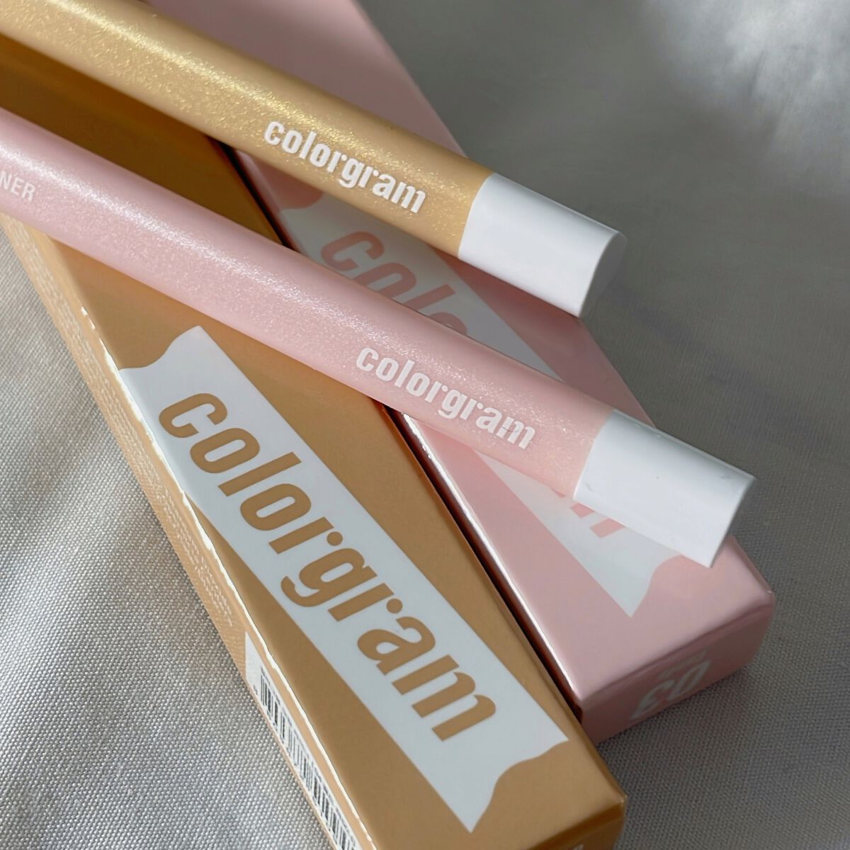 Artist Formula Cream Liner 03 キャンディー/Colorgram/ペンシルアイライナーを使ったクチコミ（2枚目）