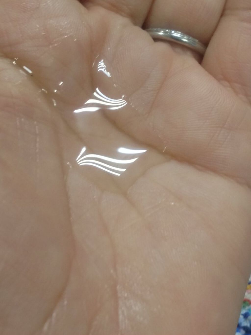 シャイニーゴールドヘアオイル/ダヴ/ヘアオイルを使ったクチコミ(6枚目)