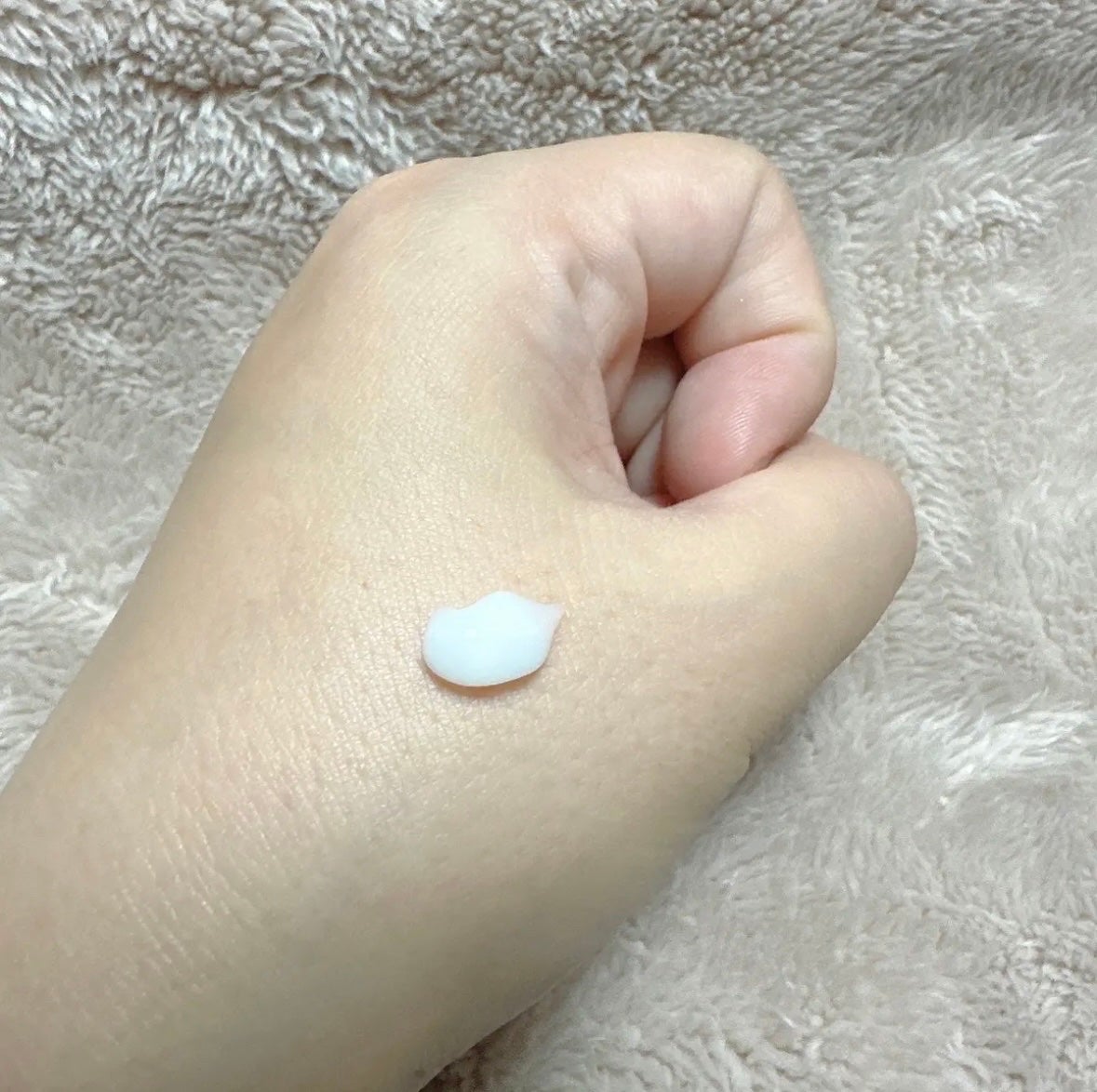 プロバイオダーム リフティング アイリンクルクリーム/BIOHEAL BOH/アイケア・アイクリームを使ったクチコミ(3枚目)