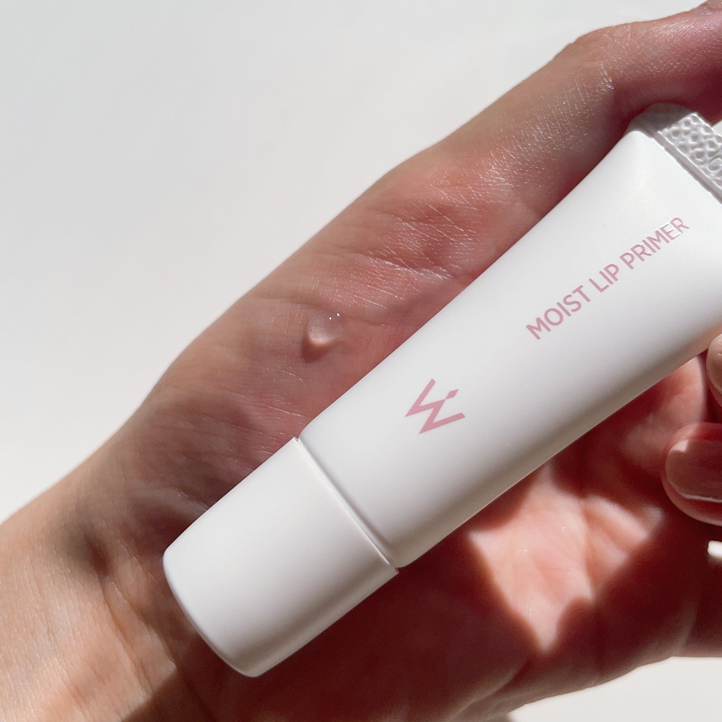 ウォンジョンヨ モイストリッププライマー /Wonjungyo/リップオイルを使ったクチコミ(3枚目)