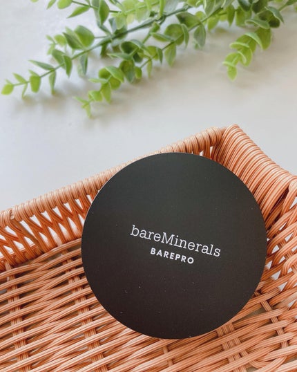 ベアプロ 16HR パウダー ファンデーション/bareMinerals/パウダーファンデーションを使ったクチコミ(1枚目)