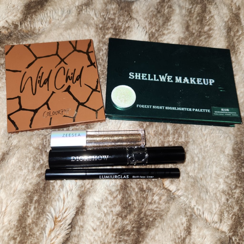 ダイヤモンドシリーズ 星空リキッドアイシャドウ/ZEESEA/リキッドアイシャドウを使ったクチコミ(2枚目)