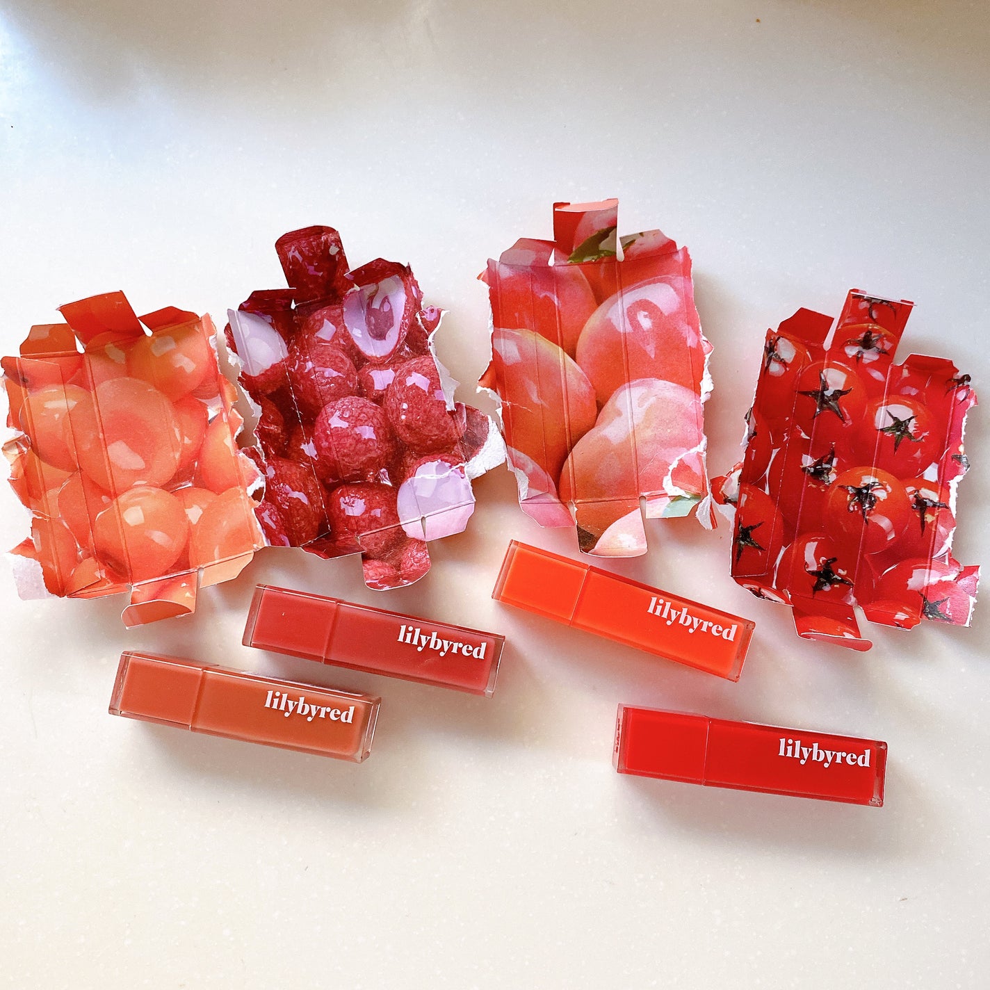 ブラッディライアー コーティングティント/lilybyred/リップティントを使ったクチコミ(1枚目)