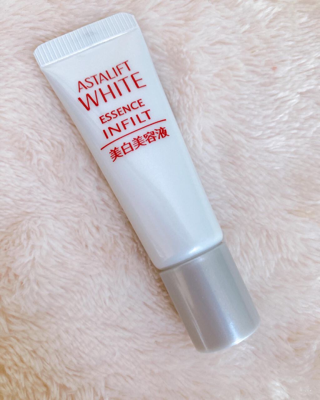 アスタリフト アスタリフト ホワイト エッセンス インフィルトのクチコミ「アスタリフト ホワイトエッセンス インフィルト 美白美容液
30ml 7000円

商品特徴
.....」（1枚目）