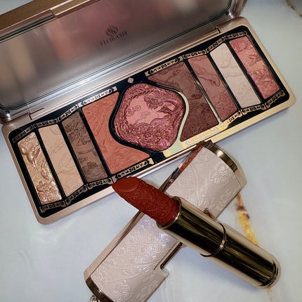 牡丹鏤月浮雕  百鳥朝鳳/花西子/アイシャドウパレットを使ったクチコミ(4枚目)