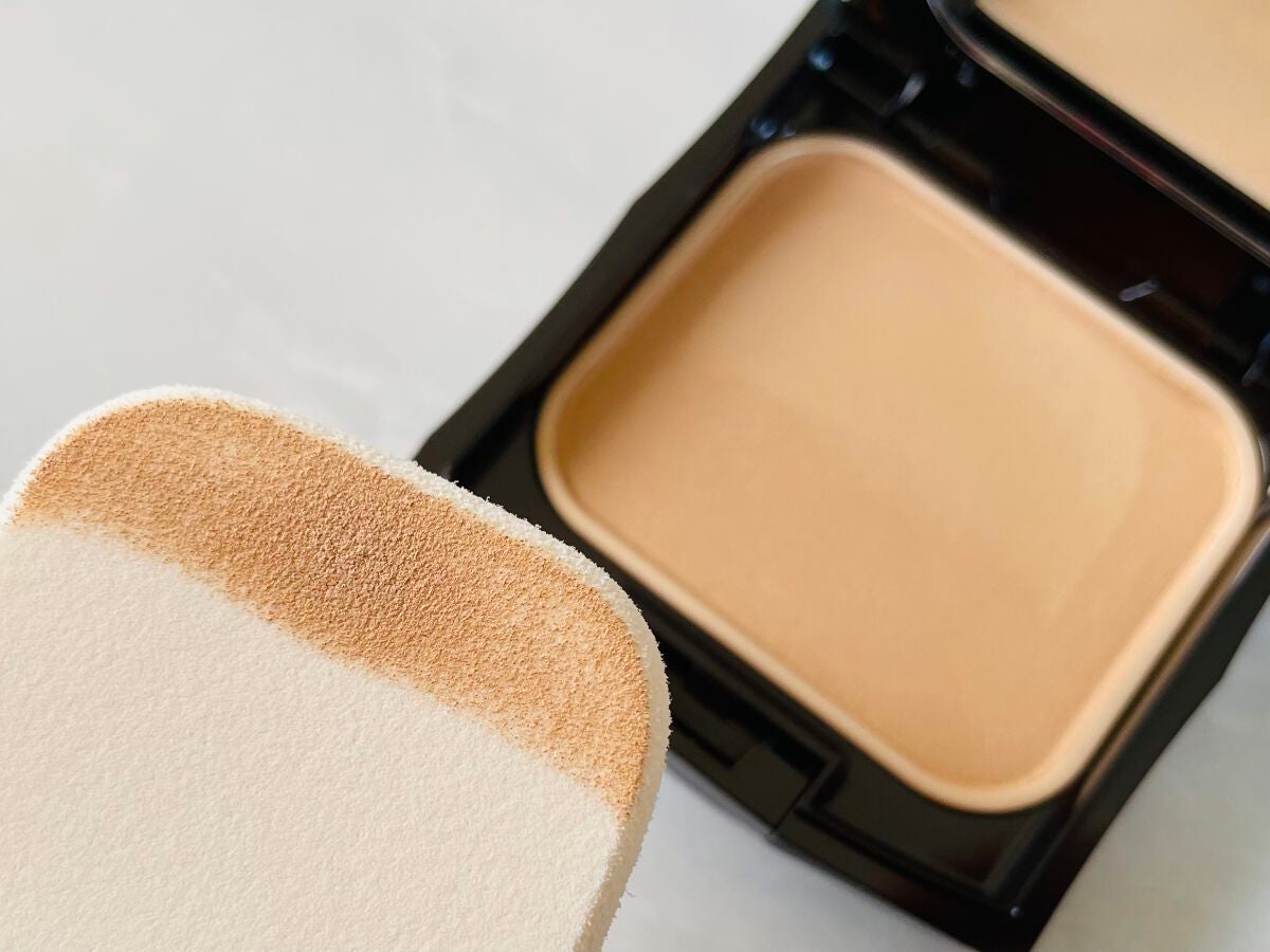 イルミネーティング パウダーファンデーション/est/パウダーファンデーションを使ったクチコミ(2枚目)