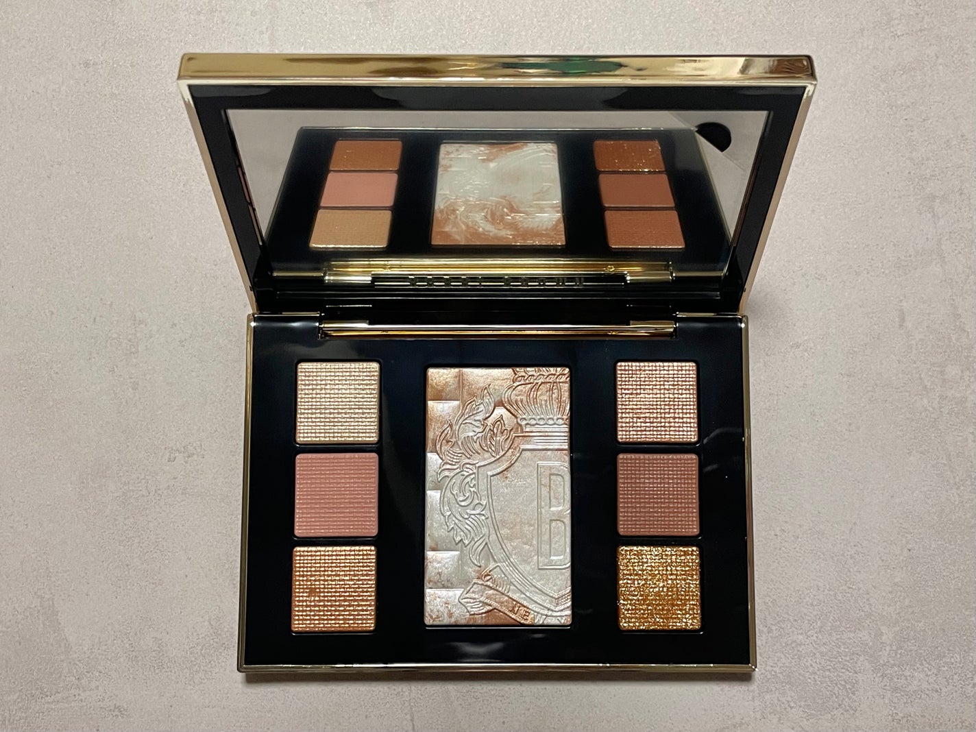 リュクス アイ & グロウ パレット/BOBBI BROWN/アイシャドウパレットを使ったクチコミ(1枚目)