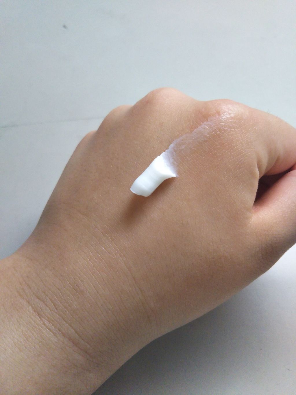 シア ハンドクリーム/L'OCCITANE/ハンドクリームを使ったクチコミ(2枚目)